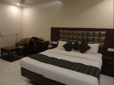 The Majestic Manor  Kannamwar Nagar, Somalwada | Super Deluxe Room  